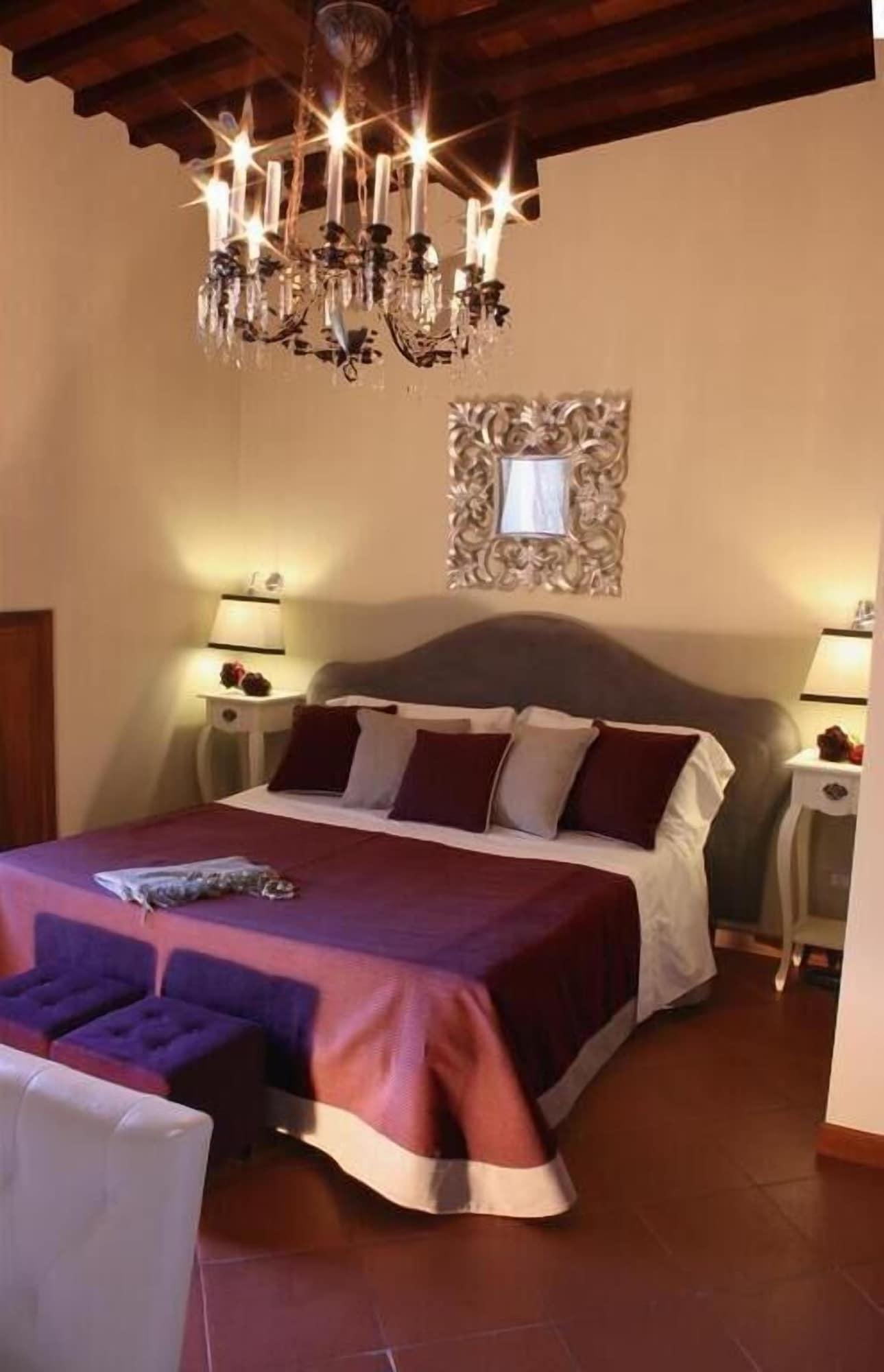 Cappugi 4*