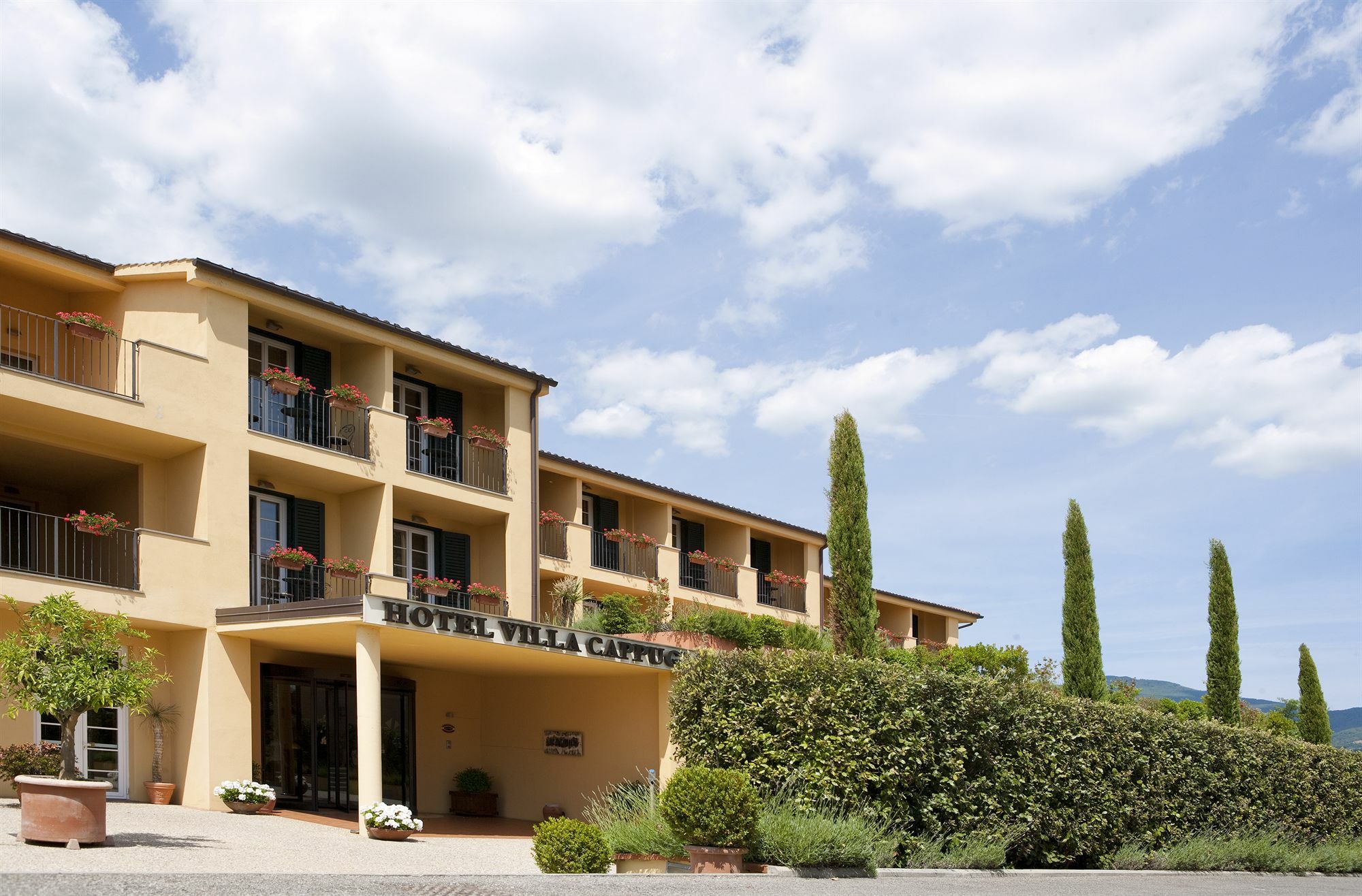 Cappugi Hotel 4*